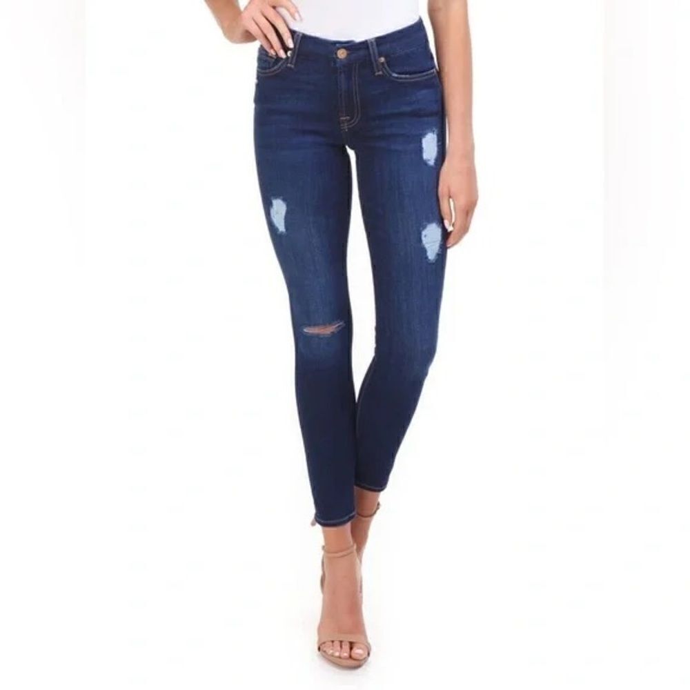 REVOLVE 7 For All Mankind “The Ankle Skinny” Distressed Cropped Jeans (Size: 24)